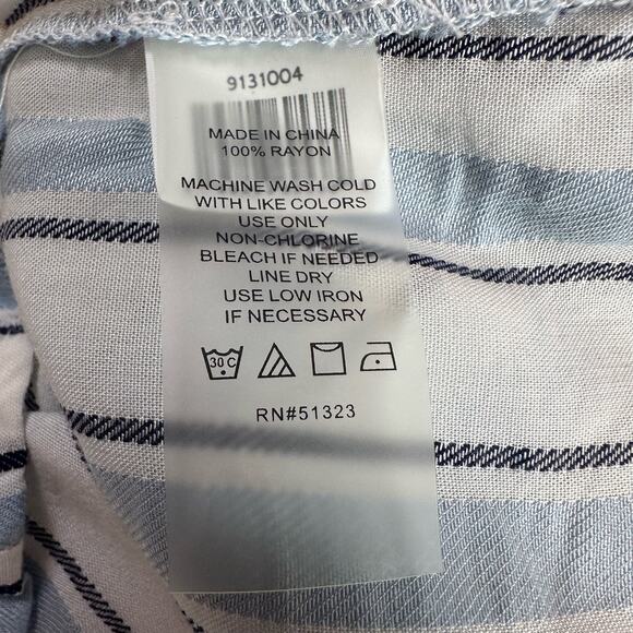 Vince Camuto Blue White Stripe Top Womens S Round Neck Button Front Short Sleeve - Picture 6 of 6